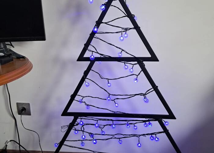 Grajewo ogłoszenia: Sprzedam choinkę wykonaną z metalu w stylu loft. Wysokość 1.2m,...